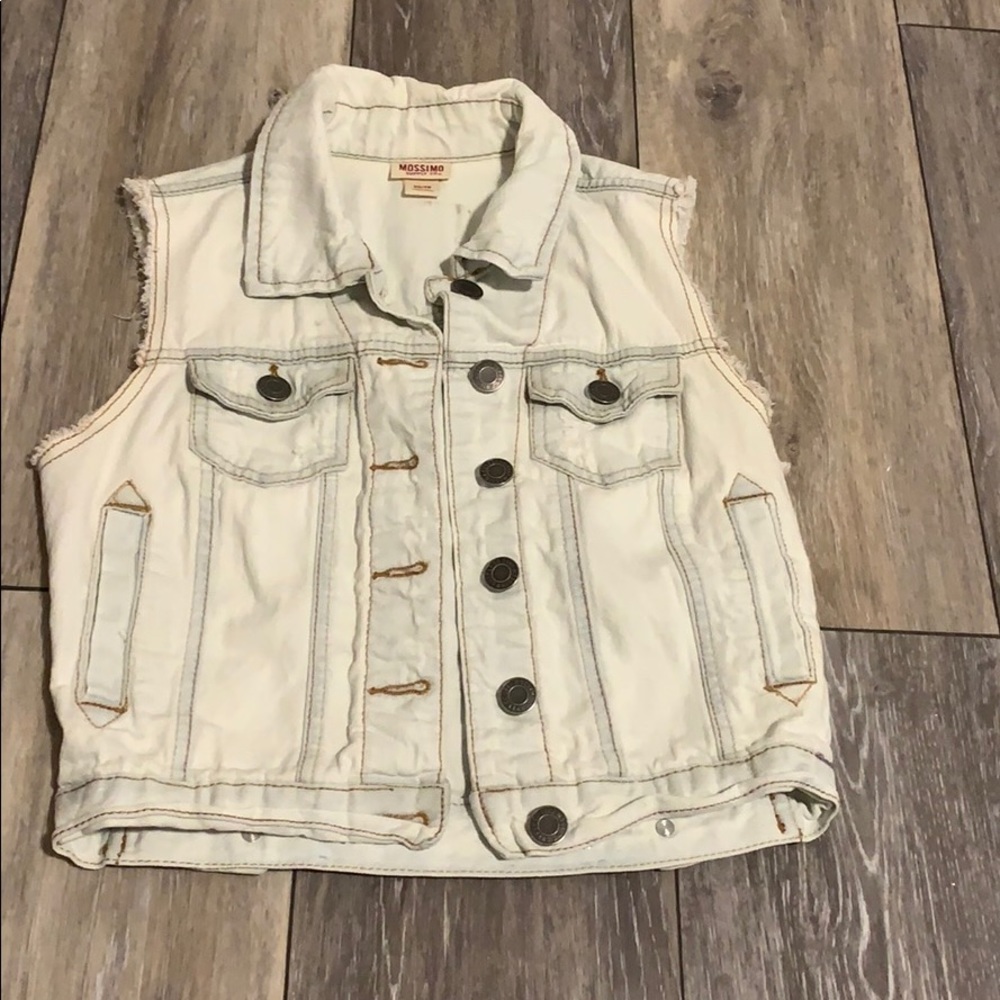 Denim distressed off white vest
